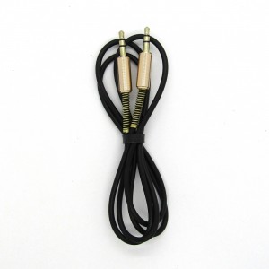 AUX WUW R116 1м (black)